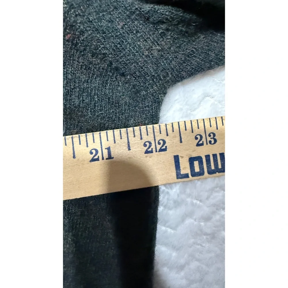 Westport Sweaters Mens Medium Gray Lambswool Blend V-Neck Button Cardigan 8063